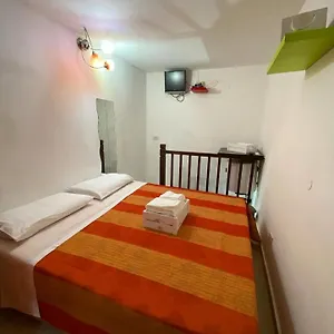 https://vincent-home.sicilyhotelsitaly.net